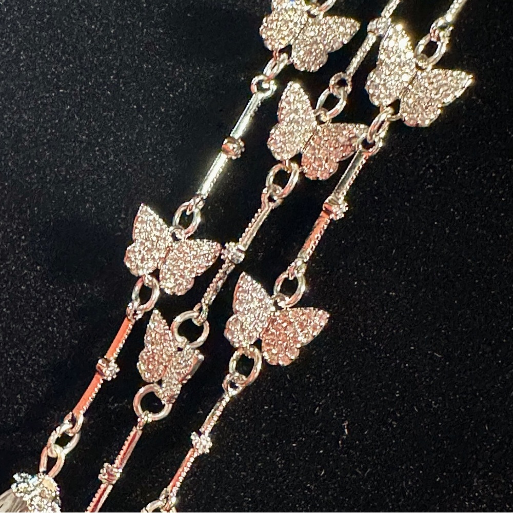 NEW 925 Sterling Silver Sparkling Pavé Butterfly ‘Mariposa’ Pendant Necklace - Picture 8 of 16